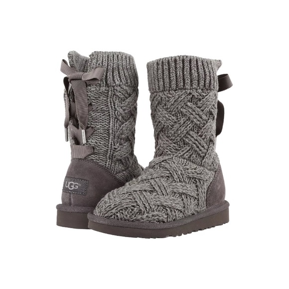 gray knit ugg boots